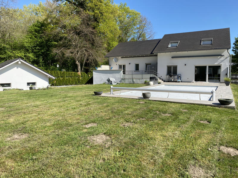 Maison - 163 m² - 6 pièces