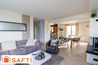 Maison - 142 m² - 6 pièces