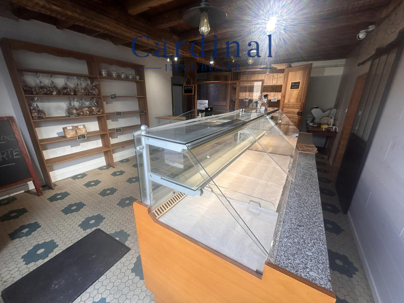 Fonds de commerce - Magasins - 305 m²