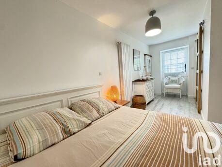 Maison de village - 570 m² - 15 pièces