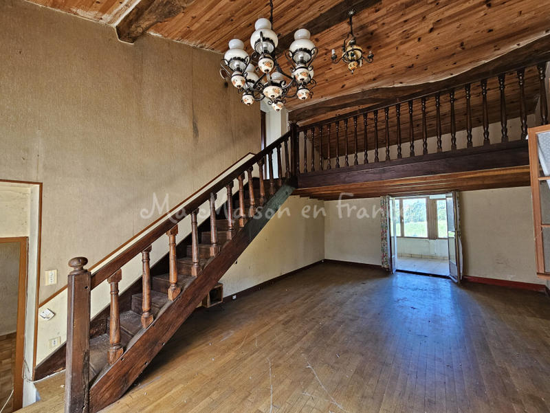 Maison - 200 m² - 10 pièces