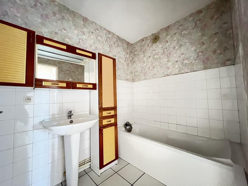 Appartement - 79 m² - 4 pièces