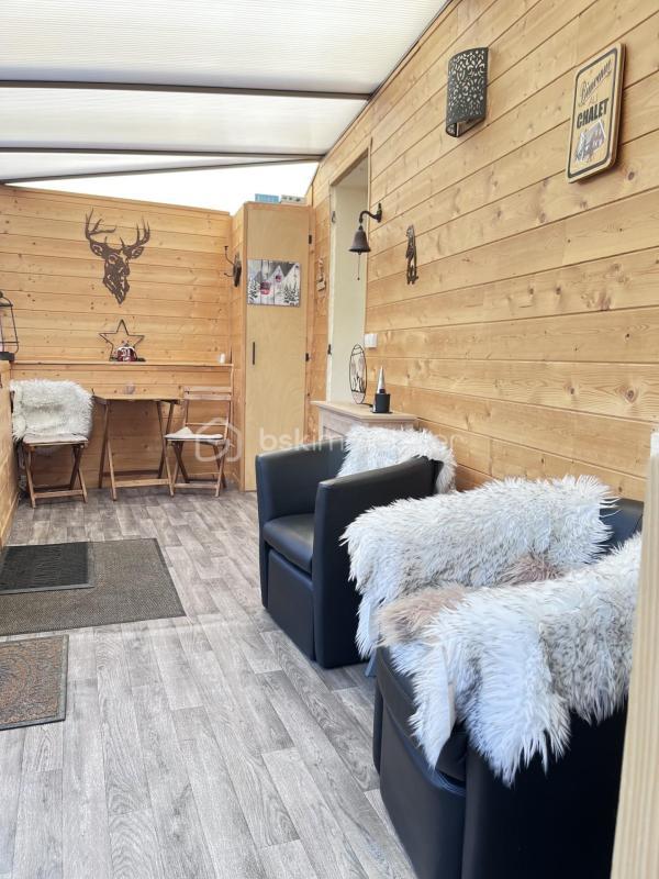 Appartement - 100 m² - 5 pièces