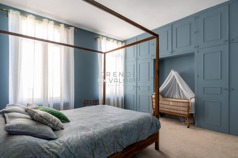 Appartement - 148 m² - 5 pièces