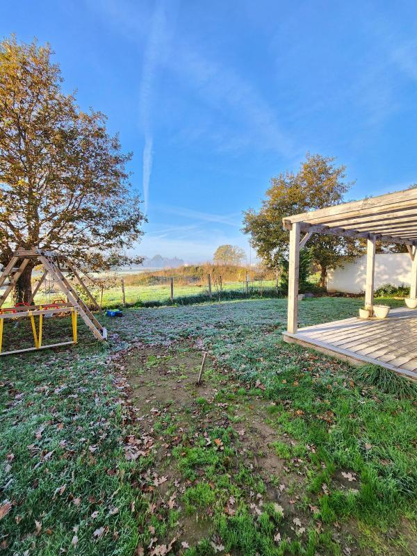 Maison - 93 m² - 4 pièces