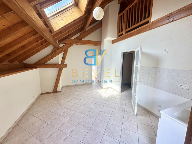 Maison - 98 m² - 5 pièces