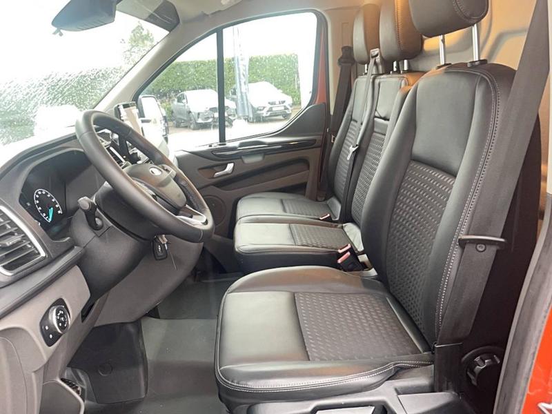 Ford Transit Custom Fourgon 290 L1h1 2.0 Ecoblue 170 Bva Sport