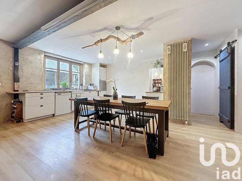 Maison - 142 m² - 5 pièces