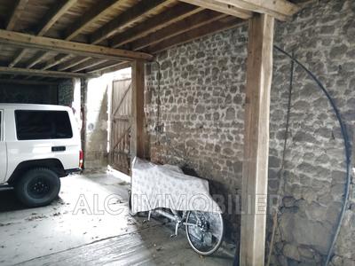 Maison - 162 m² - 2 pièces