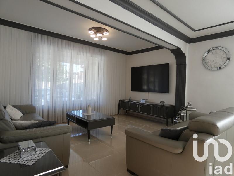 Maison - 106 m² - 5 pièces