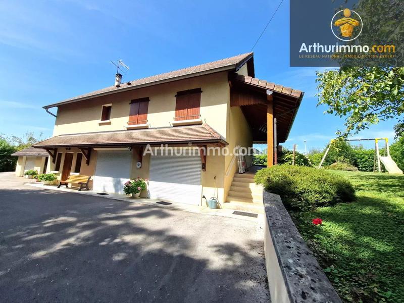 Maison - 165 m² - 8 pièces