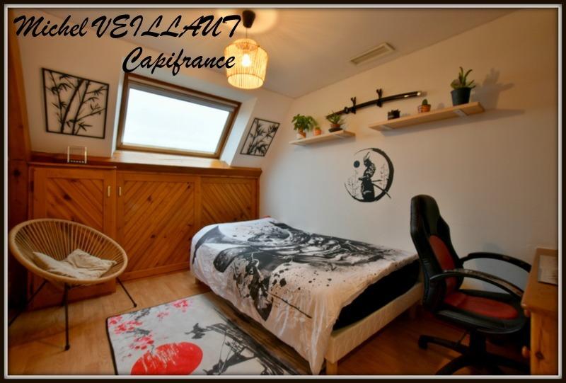 Maison - 220 m² - 9 pièces