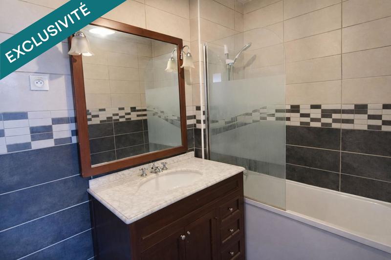 Appartement - 104 m² - 5 pièces