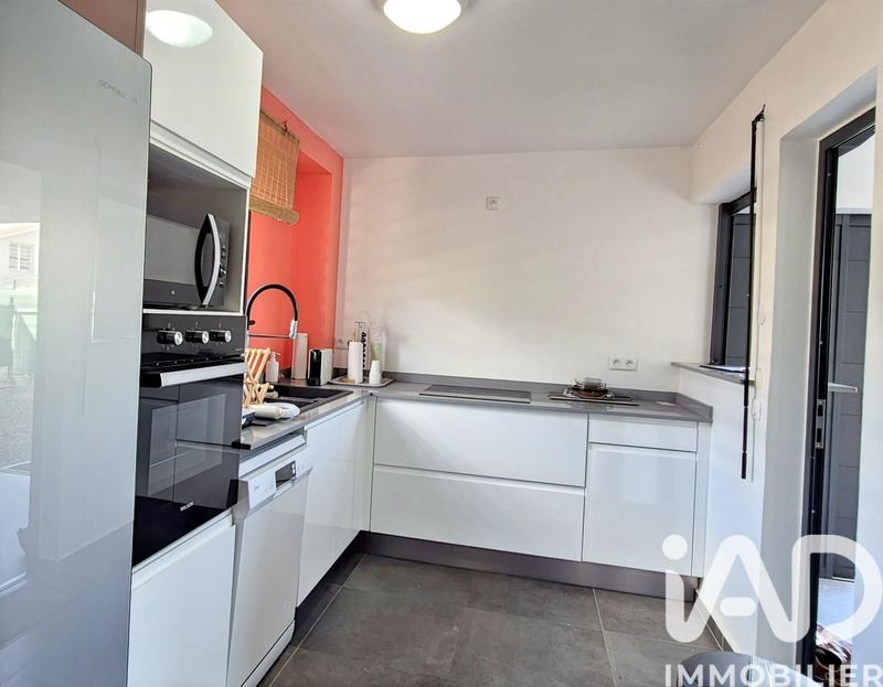 Appartement - 93 m² - 3 pièces