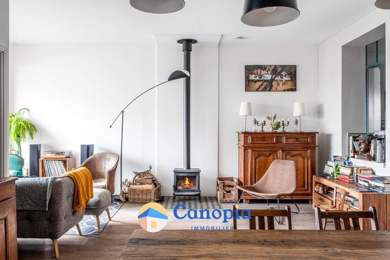 Maison contemporaine - 160 m² - 7 pièces