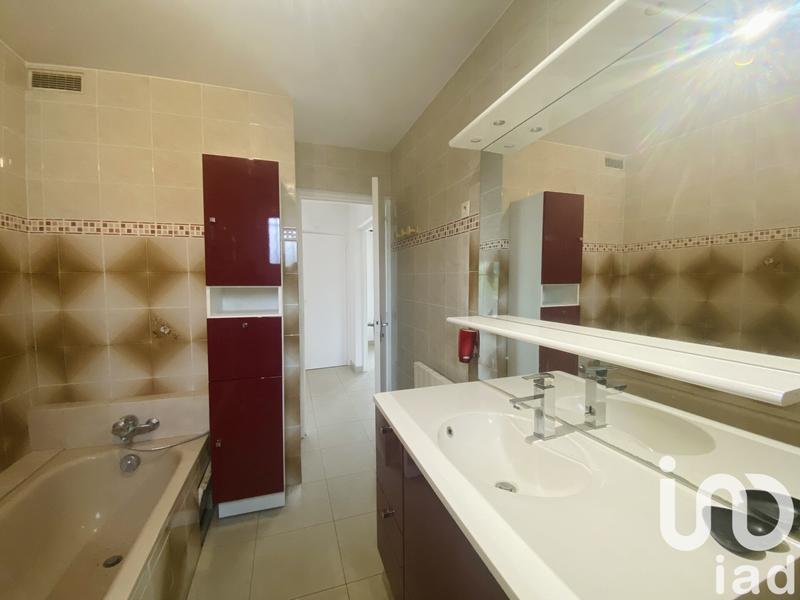 Maison - 100 m² - 6 pièces