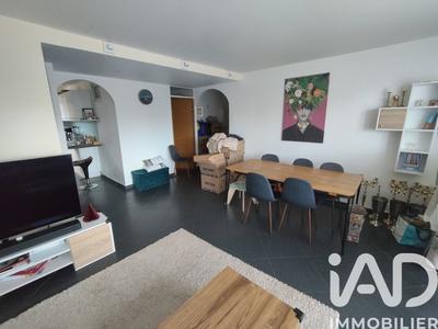 Appartement - 93 m² - 4 pièces