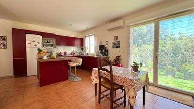 Maison - 94 m² - 4 pièces