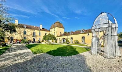 Château - 1 600 m² - 50 pièces