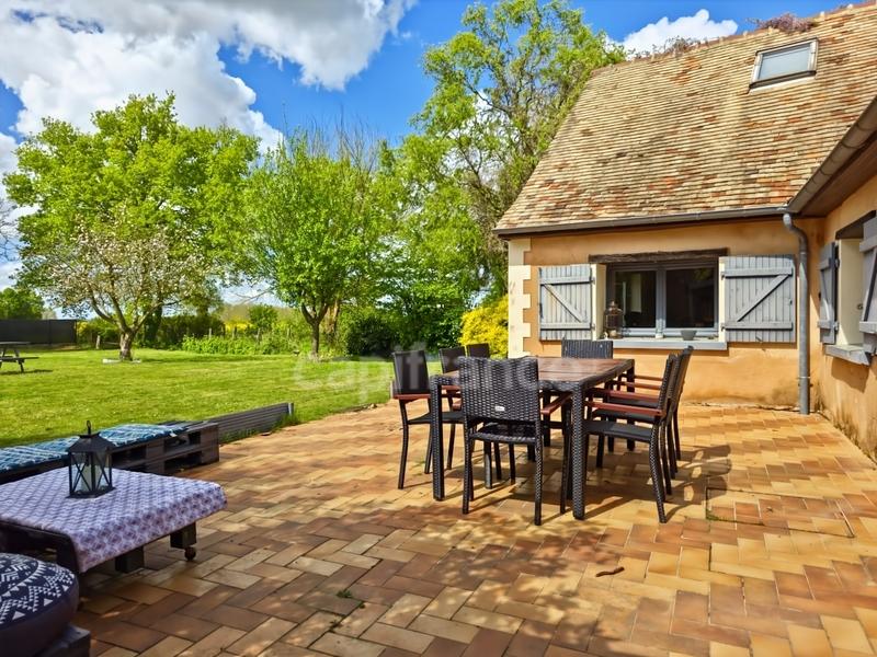 Maison - 143 m² - 7 pièces