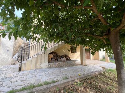 Maison - 120 m² - 7 pièces