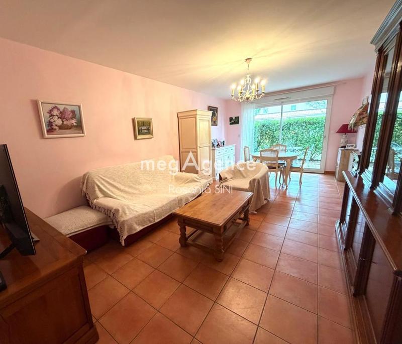 Appartement - 70 m² - 3 pièces