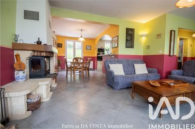 Maison - 110 m² - 6 pièces