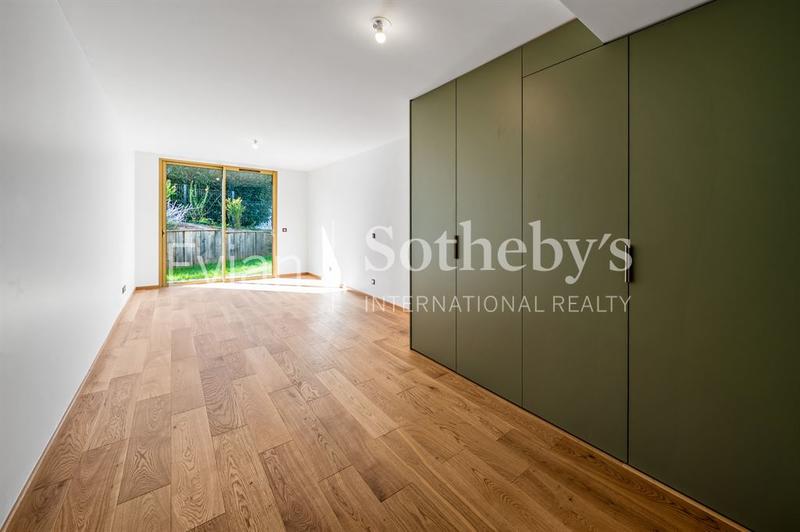 Appartement - 282 m² - 6 pièces