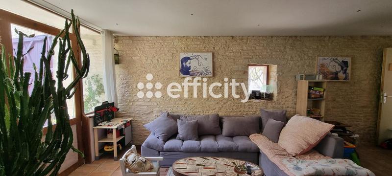 Maison - 121 m² - 8 pièces