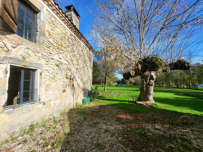 Maison ancienne - 168 m² - 6 pièces