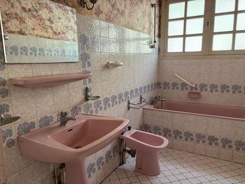 Villa - 100 m² - 5 pièces