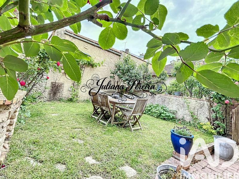 Maison - 176 m² - 9 pièces