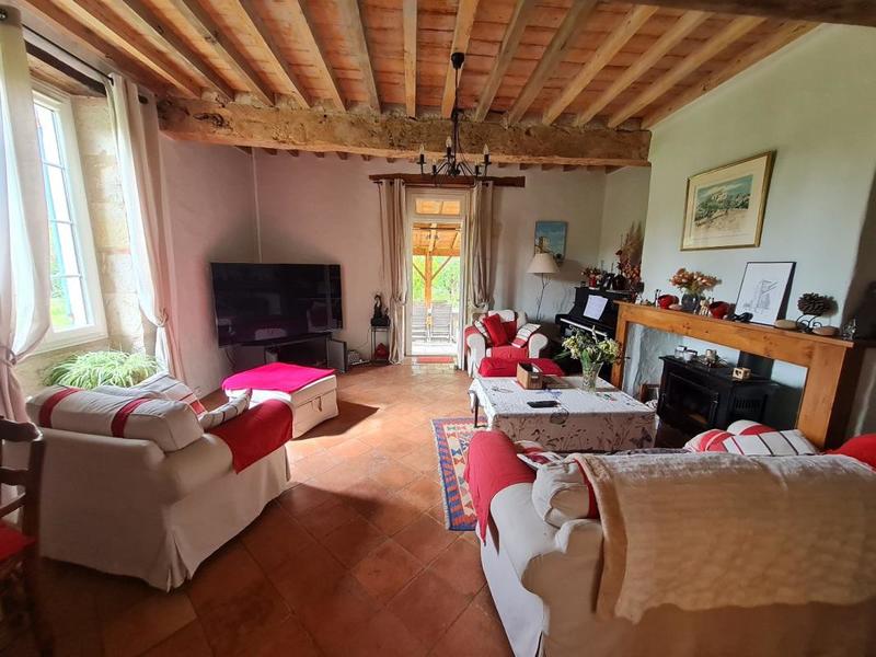 Maison - 294 m² - 7 pièces