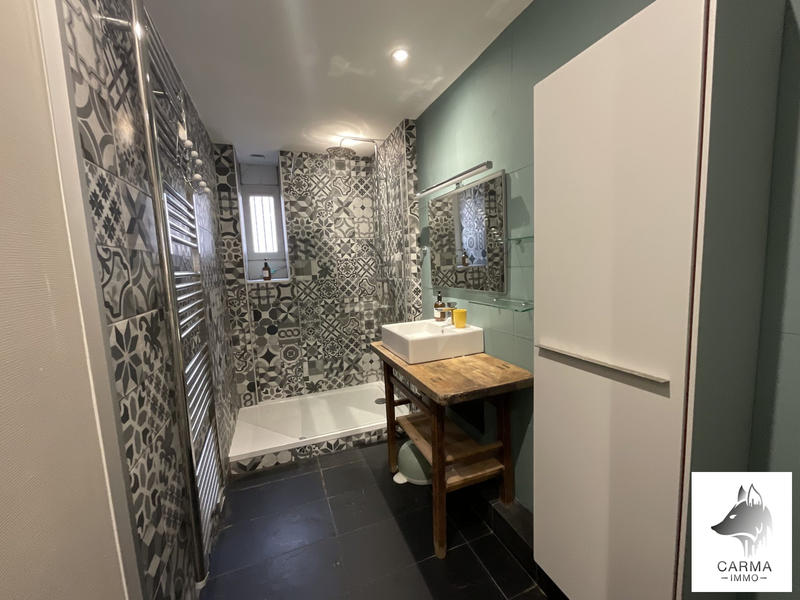 Appartement - 98 m² - 5 pièces