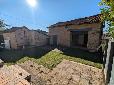 Maison de village - 89 m² - 5 pièces