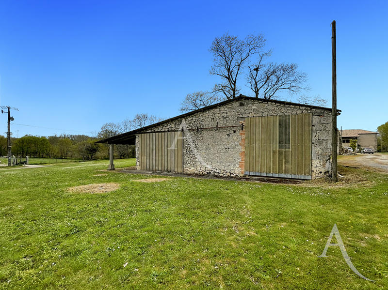 Maison - 102 m² - 4 pièces