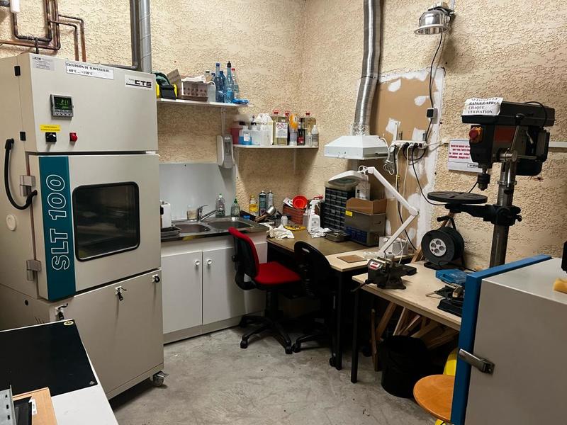 Immeuble - 1 153 m² - 4 pièces