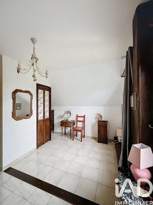 Maison - 182 m² - 7 pièces