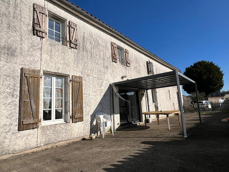 Maison - 164 m² - 5 pièces