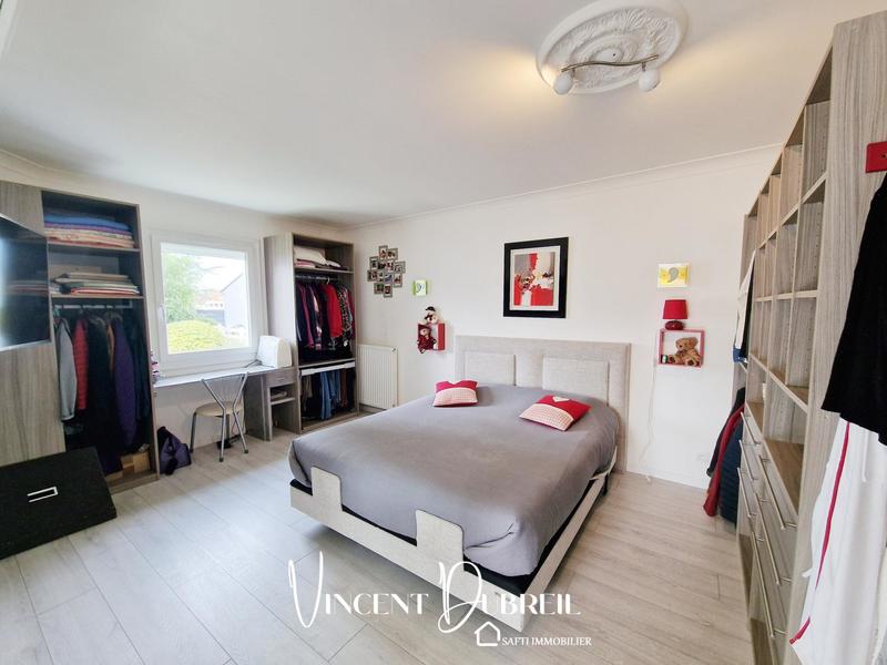 Maison - 140 m² - 7 pièces