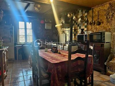 Maison de village - 132 m² - 5 pièces