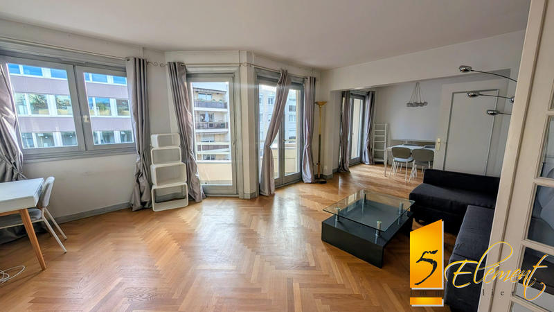 Appartement - 94 m² - 3 pièces