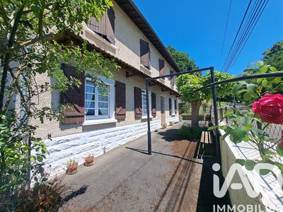 Maison - 122 m² - 6 pièces