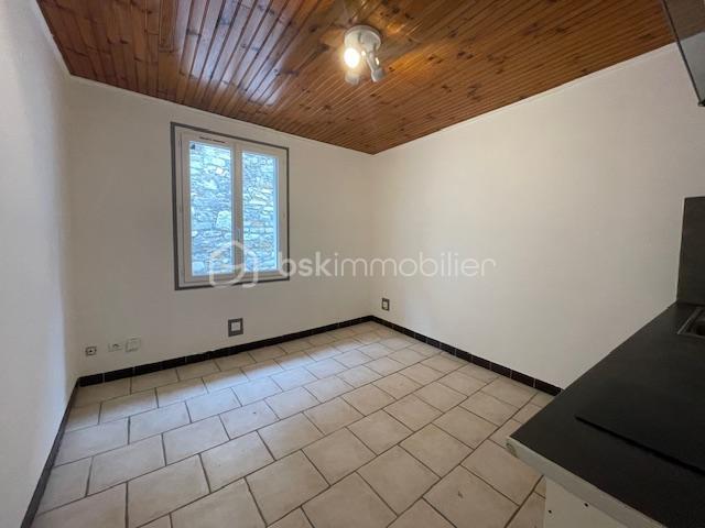 Immeuble - 73 m² - 4 pièces