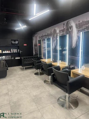 Fonds de commerce - Local commercial - 62 m²