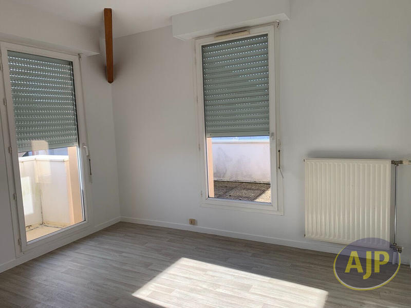 Appartement - 79 m² - 4 pièces