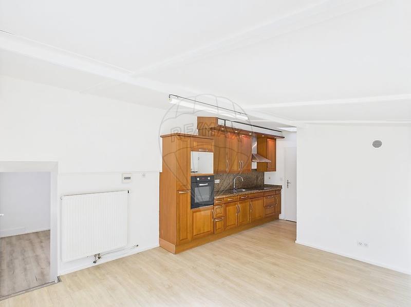 Maison - 146 m² - 8 pièces