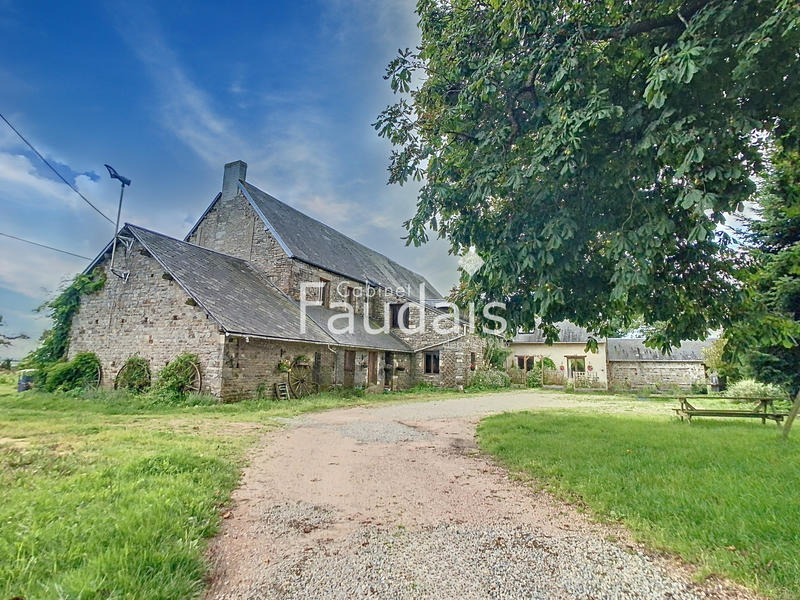 Propriété - 200 m² - 10 pièces