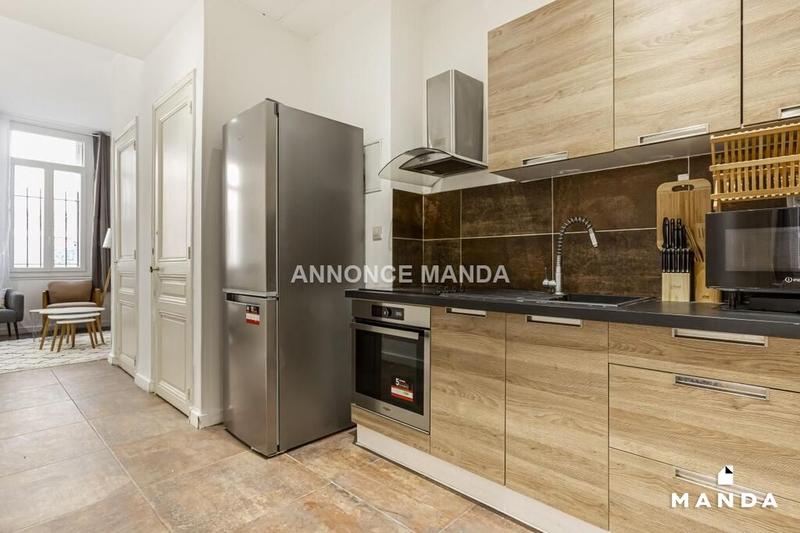 Appartement - 94 m² - 5 pièces