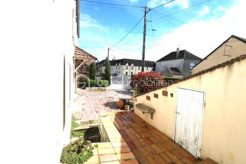 Maison - 110 m² - 6 pièces